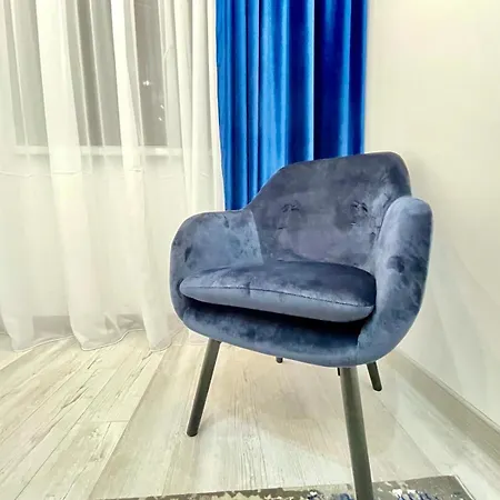 Yamaluxe - - Beautiful Blue With Many Facilities *